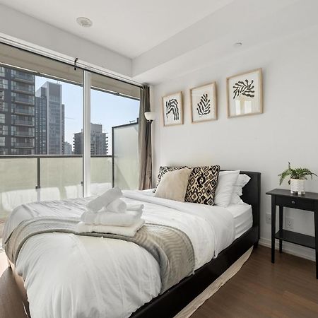 Downtown Toronto Condos 외부 사진